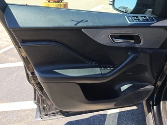 2020 Jaguar F-PACE S – miniatura 9