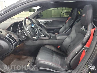 2020 Jaguar F-TYPE P300 Coupe – miniatura 7