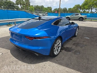 2020 Jaguar F-TYPE P300 Coupe - miniatura 4