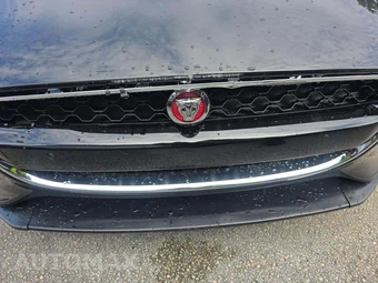 2020 Jaguar F-TYPE P300 Coupe - miniatura 20