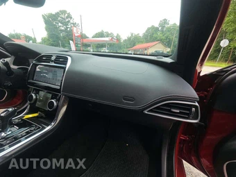 2020 Jaguar XE R-Dynamic S – miniatura 19