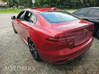 2020 Jaguar XE R-Dynamic S – miniatura 2