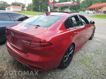 2020 Jaguar XE R-Dynamic S – miniatura 3