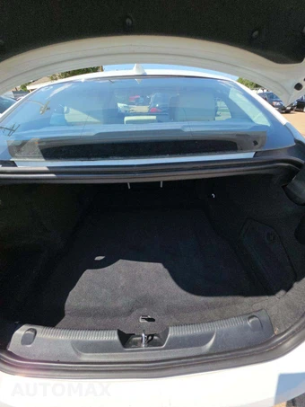 2020 Jaguar XE S – miniatura 14