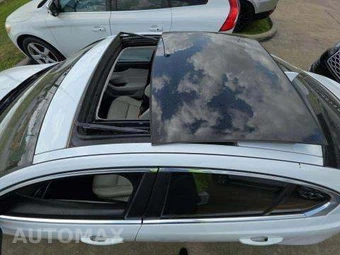 2020 Jaguar XE S – miniatura 12