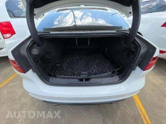 2020 Jaguar XE S – miniatura 14
