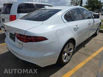 2020 Jaguar XE S – miniatura 3