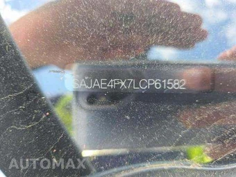 2020 Jaguar XE S – miniatura 5