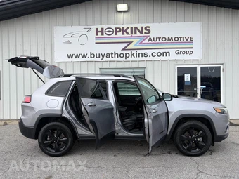 2020 Jeep Cherokee Altitude 4x4 - miniatura 18