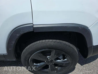 2020 Jeep Cherokee Altitude Edition - miniatura 21