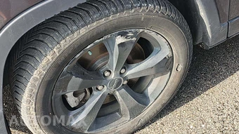 2020 Jeep Cherokee Altitude Edition - miniatura 20