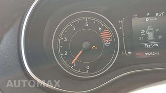 2020 Jeep Cherokee Altitude Edition - miniatura 28