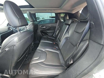 2020 Jeep Cherokee Altitude Edition - miniatura 13