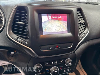 2020 Jeep Cherokee Altitude Edition - miniatura 14