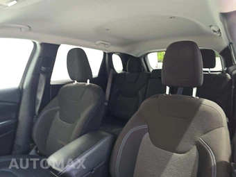 2020 Jeep Cherokee Latitude - miniatura 11