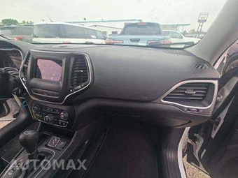 2020 Jeep Cherokee Latitude - miniatura 19