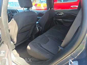2020 Jeep Cherokee Latitude - miniatura 13