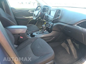 2020 Jeep Cherokee Latitude - miniatura 8
