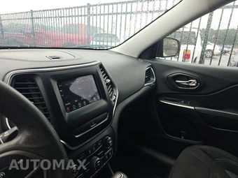 2020 Jeep Cherokee Latitude - miniatura 11
