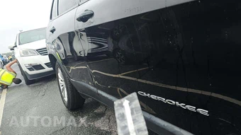 2020 Jeep Cherokee Latitude - miniatura 32