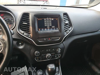 2020 Jeep Cherokee Latitude Plus - miniatura 11