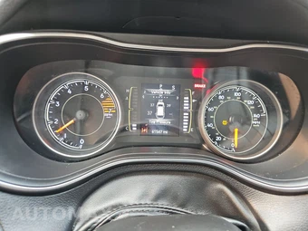 2020 Jeep Cherokee Latitude Plus - miniatura 12