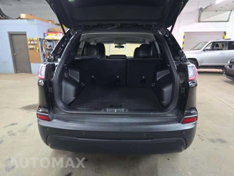 2020 Jeep Cherokee Latitude Plus - miniatura 11
