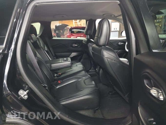 2020 Jeep Cherokee Latitude Plus - miniatura 13