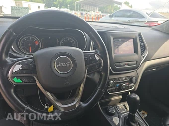 2020 Jeep Cherokee Latitude Plus - miniatura 11
