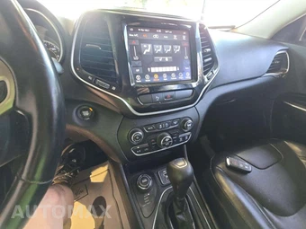 2020 Jeep Cherokee Limited - miniatura 10