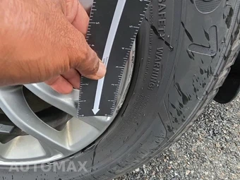2020 Jeep Cherokee Lux - miniatura 20