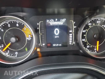 2020 Jeep Cherokee North Edition - miniatura 12