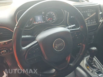 2020 Jeep Cherokee Trailhawk - miniatura 10