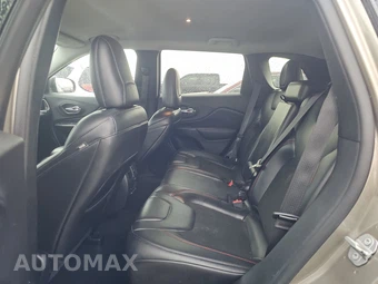 2020 Jeep Cherokee Trailhawk - miniatura 13