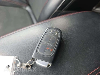 2020 Jeep Cherokee Trailhawk - miniatura 5