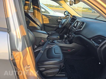 2020 Jeep Cherokee Trailhawk - miniatura 8