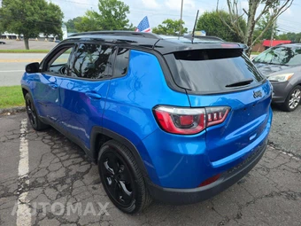 2020 Jeep Compass Altitude Edition - miniatura 2