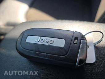 2020 Jeep Compass Altitude Edition - miniatura 8