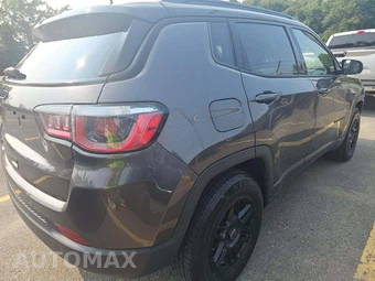 2020 Jeep Compass Altitude Edition - miniatura 2