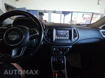2020 Jeep Compass Latitude - miniatura 11