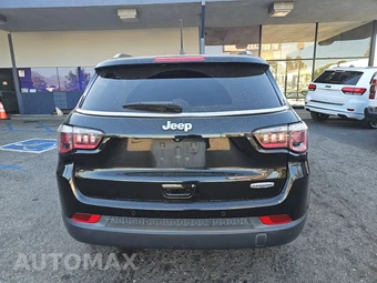 2020 Jeep Compass Latitude - miniatura 5
