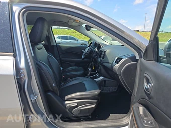 2020 Jeep Compass Latitude - miniatura 8