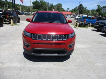 2020 Jeep Compass Latitude - miniatura 3