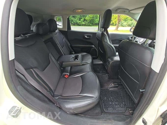 2020 Jeep Compass Latitude - miniatura 16