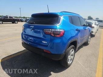 2020 Jeep Compass Latitude - miniatura 4