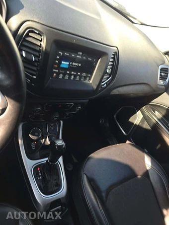 2020 Jeep Compass Latitude - miniatura 10