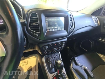 2020 Jeep Compass Latitude - miniatura 10