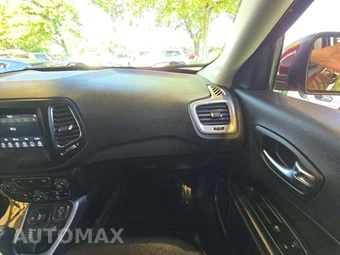2020 Jeep Compass Latitude - miniatura 19
