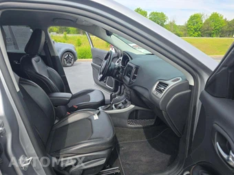 2020 Jeep Compass Latitude - miniatura 15