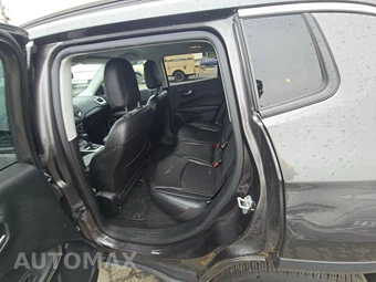 2020 Jeep Compass Latitude – miniatura 13